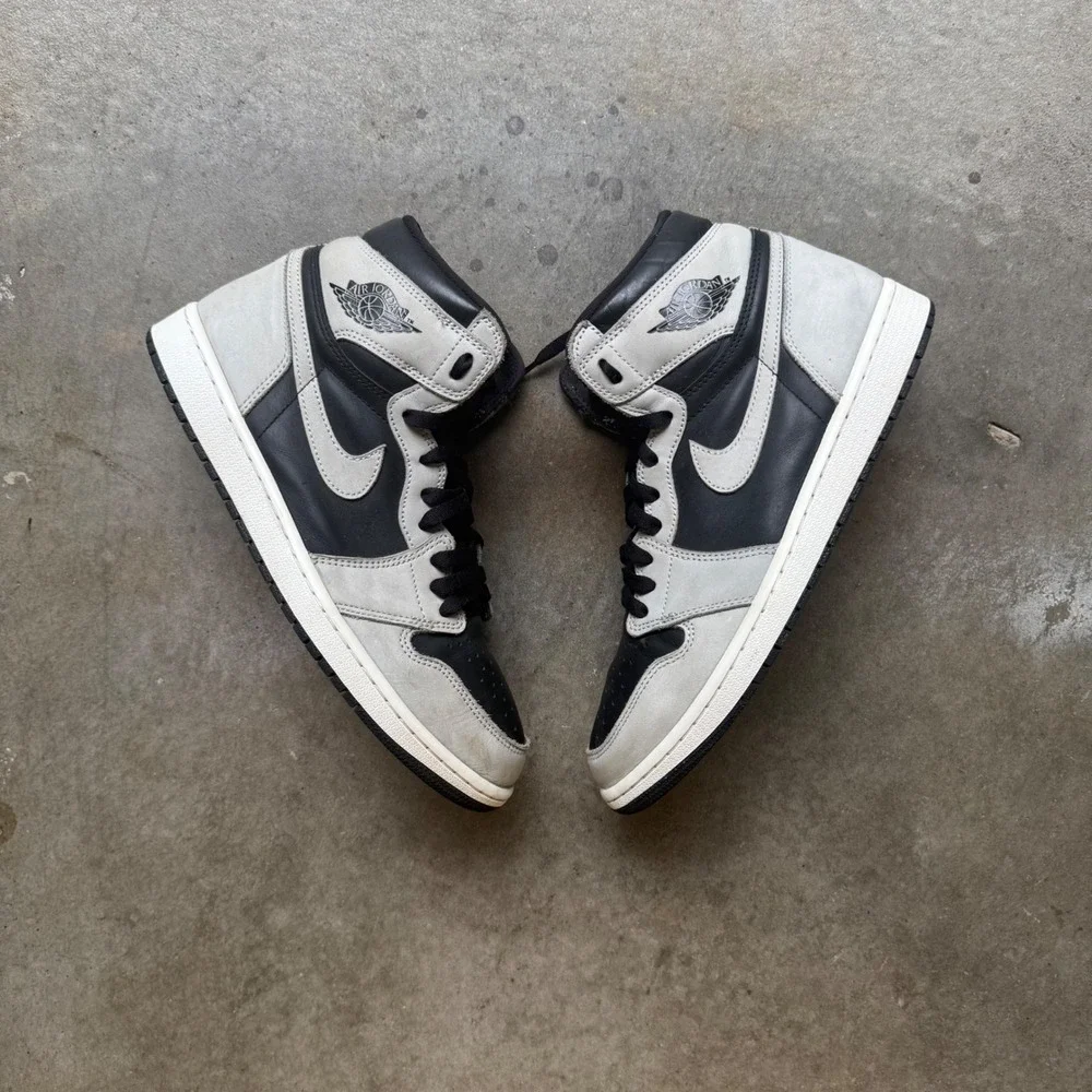 Jordan 1 Retro High OG Shadow 2.0 Black Light Smoke Grey Mens 11